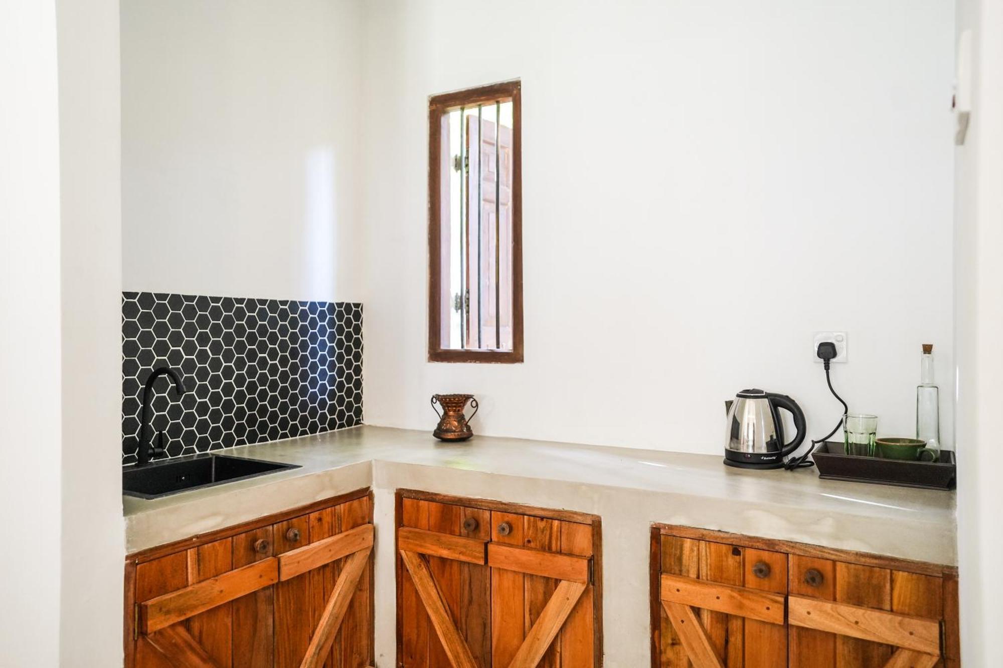 ג'ה-אלה Summer House - Private Villa Close To International Airport Bia מראה חיצוני תמונה